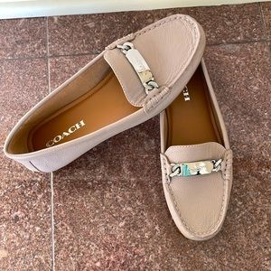COACH Olive Loafers 7.5B